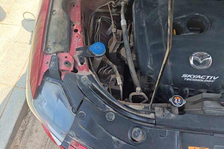 Used Mazda CX-5 2017 2.0L Automatic 2WD Smart Enjoyment Version China V Standard Engine Bay Right