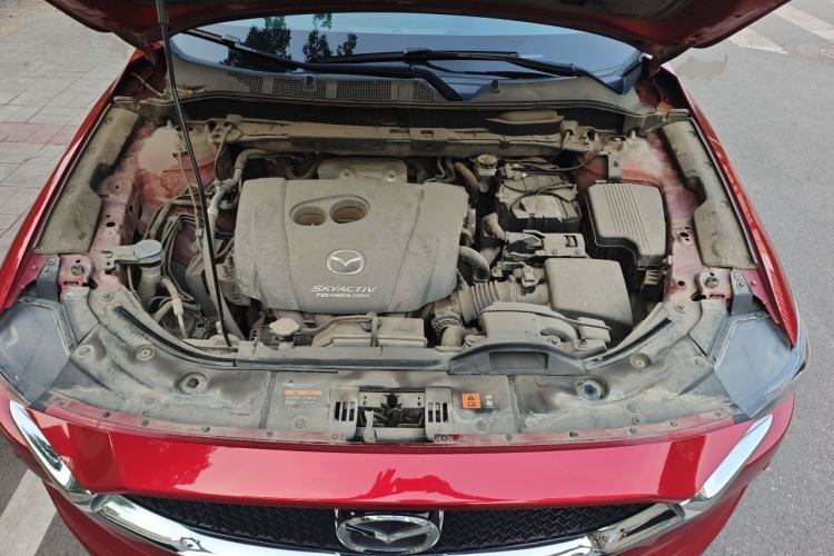 Used Mazda CX-5 2017 2.0L Automatic 2WD ZhiShang Trim China V Standard Engine Bay