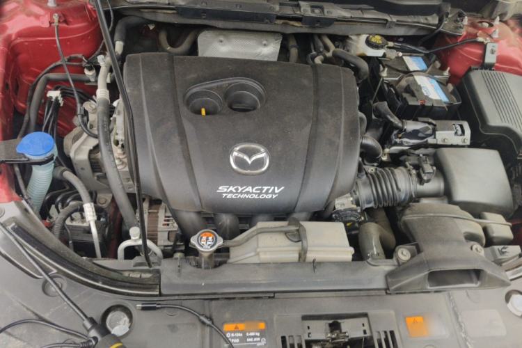 Used Mazda CX-5 2017 2.5L Automatic 2WD ZhiZun Version China VI Standard Engine Bay
