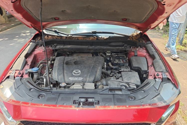 Used Mazda CX-5 2017 2.0L Automatic 2WD Smart Enjoyment Version China V Standard Engine Bay