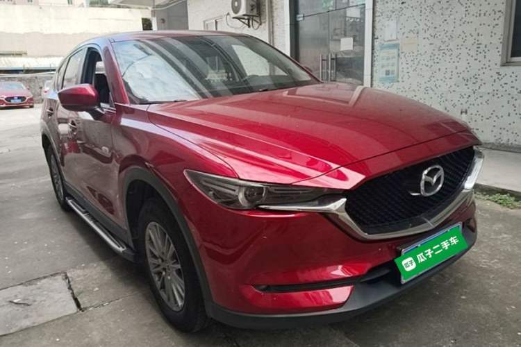 Used Mazda CX-5 2017 2.0L Automatic 2WD ZhiShang Trim China V Standard Front Right 45 Deg