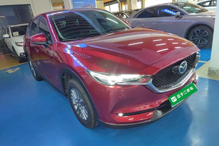 Used Mazda CX-5 2017 2.0L Automatic 2WD ZhiShang Trim China V Standard Front Right 45 Deg