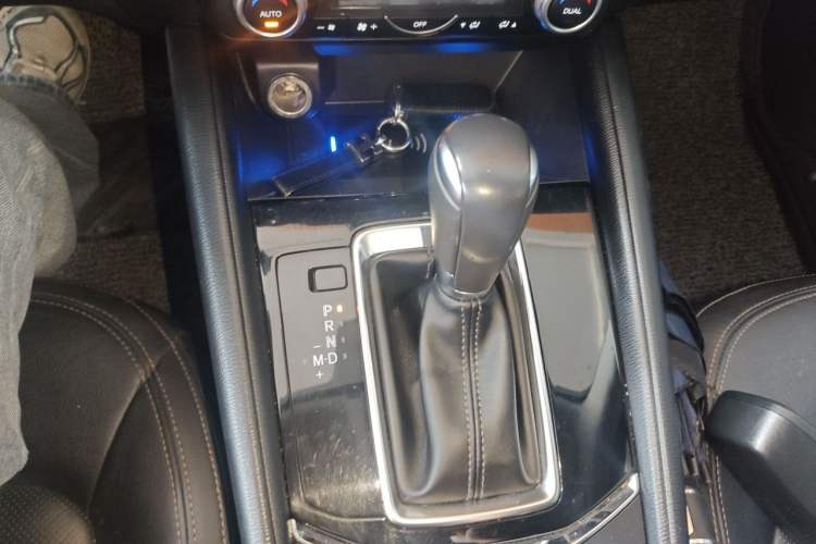 Used Mazda CX-5 2017 2.0L Automatic 2WD Smart Enjoyment Version China V Standard Gear Lever