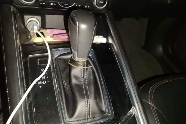 Used Mazda CX-5 2017 2.5L Automatic 4x4 Flagship Version China VI Standard Gear Lever