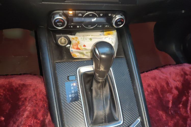 Used Mazda CX-5 2017 2.0L Automatic 2WD ZhiShang Trim China V Standard Gear Lever