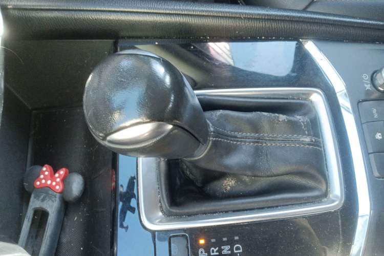 Used Mazda CX-5 2017 2.0L Automatic 2WD ZhiShang Trim China V Standard Gear Lever