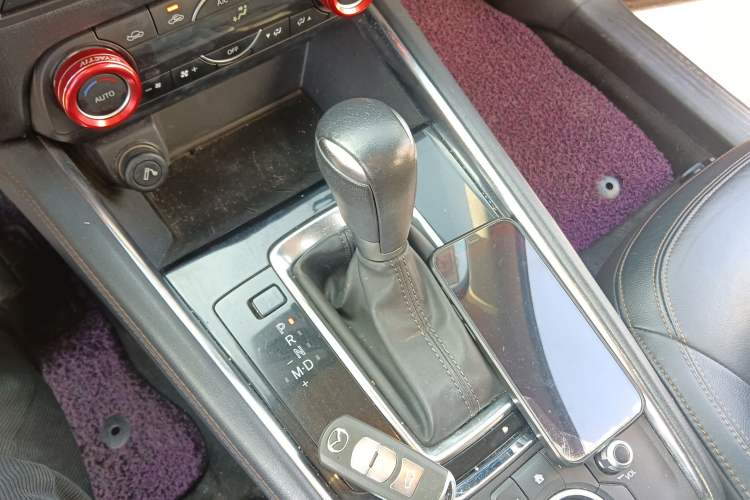 Used Mazda CX-5 2017 2.5L Automatic 2WD ZhiZun Version China V Standard Gear Lever