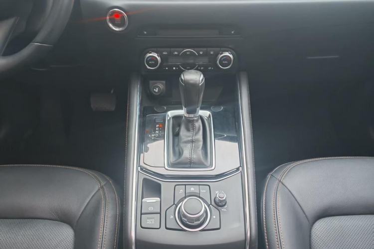 Used Mazda CX-5 2017 2.5L Automatic 4x4 ZhiZun Version China V Standard Gear Lever