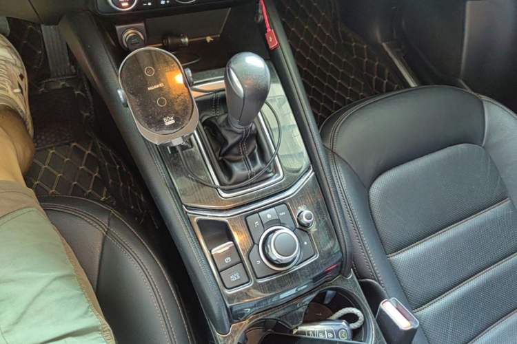 Used Mazda CX-5 2017 2.0L Automatic 2WD Smart Enjoyment Version China VI Standard Gear Lever