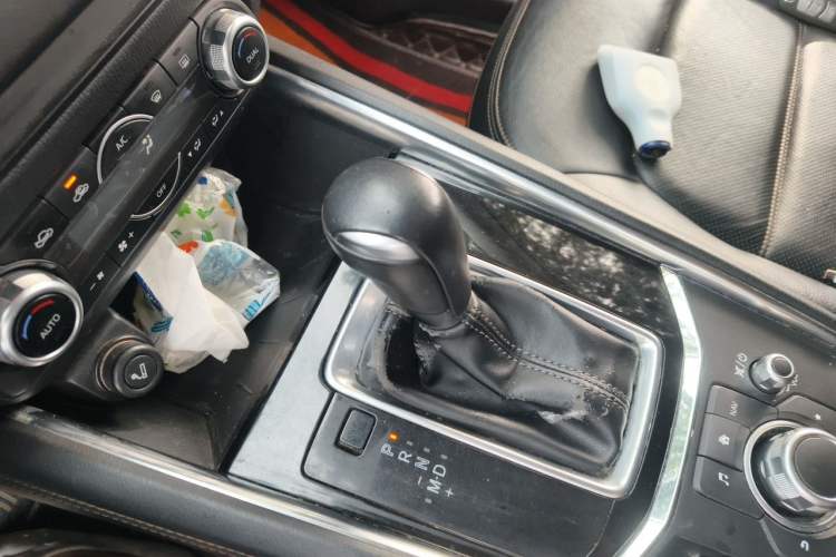 Used Mazda CX-5 2017 2.5L Automatic 2WD ZhiZun Version China V Standard Gear Lever