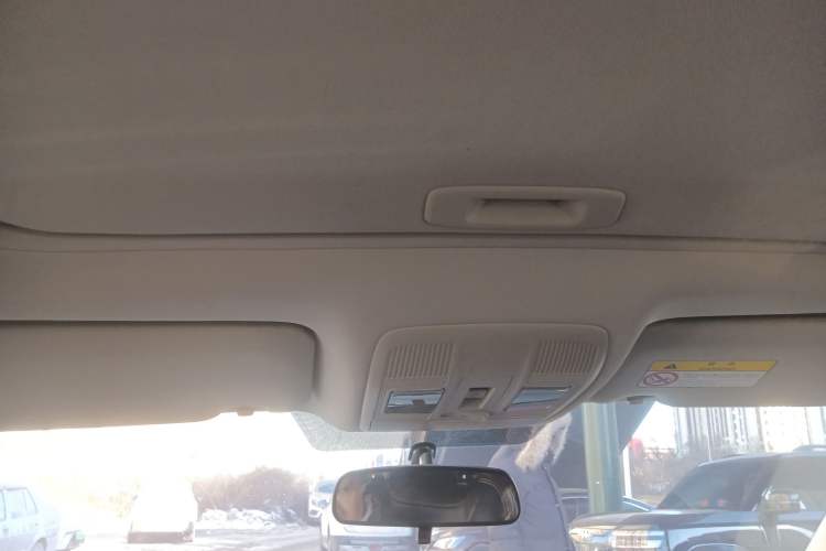 Used Mazda CX-5 2017 2.0L Automatic 2WD ZhiShang Trim China V Standard Headliner