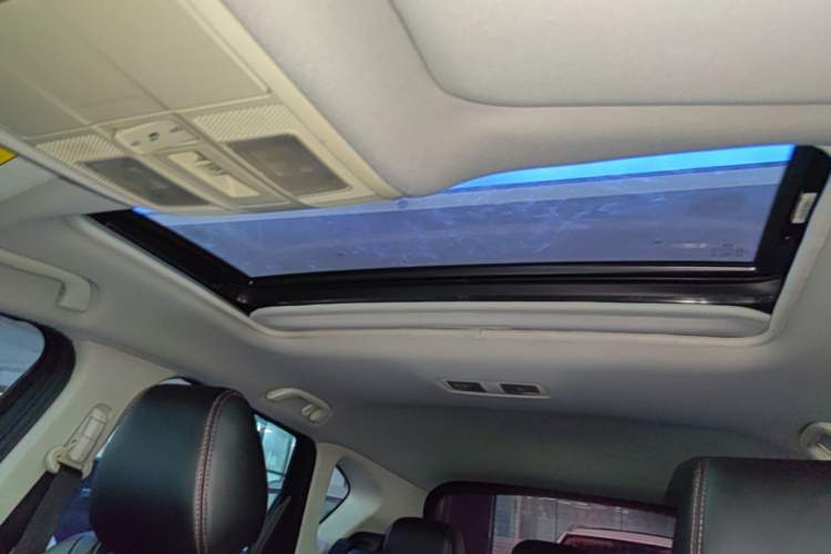Used Mazda CX-5 2017 2.0L Automatic 2WD ZhiShang Trim China V Standard Headliner