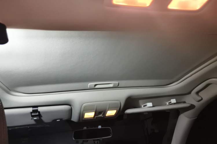Used Mazda CX-5 2017 2.5L Automatic 2WD ZhiZun Version China V Standard Headliner