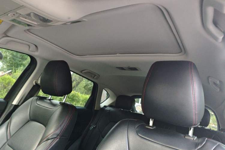 Used Mazda CX-5 2017 2.0L Automatic 2WD ZhiShang Trim China V Standard Headliner