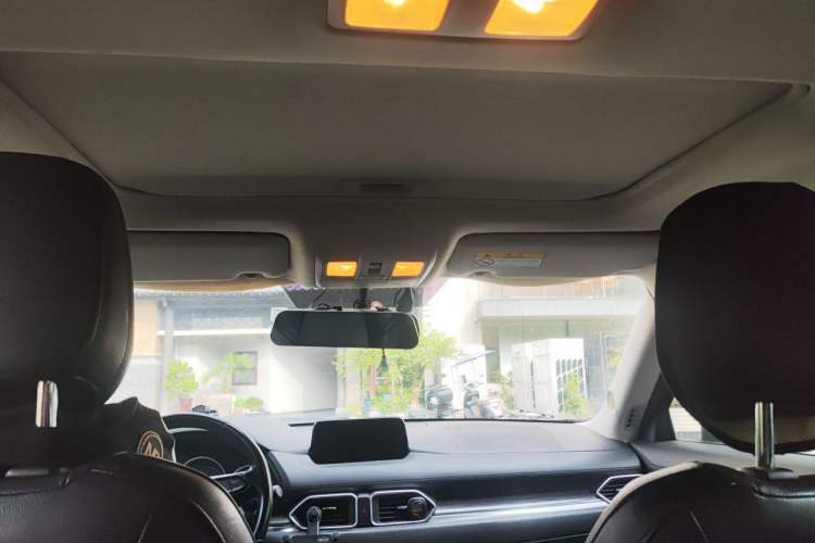 Used Mazda CX-5 2017 2.0L Automatic 2WD Smart Enjoyment Version China VI Standard Headliner