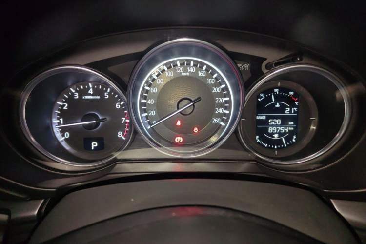 Used Mazda CX-5 2017 2.0L Automatic 2WD ZhiShang Trim China V Standard Instrument Cluster