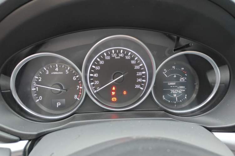 Used Mazda CX-5 2017 2.0L Automatic 2WD ZhiShang Trim China VI Standard Instrument Cluster