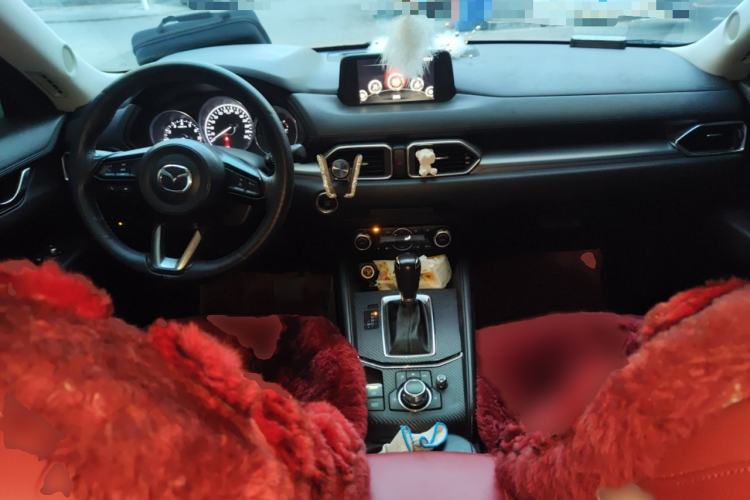 Used Mazda CX-5 2017 2.0L Automatic 2WD ZhiShang Trim China V Standard Interior 2