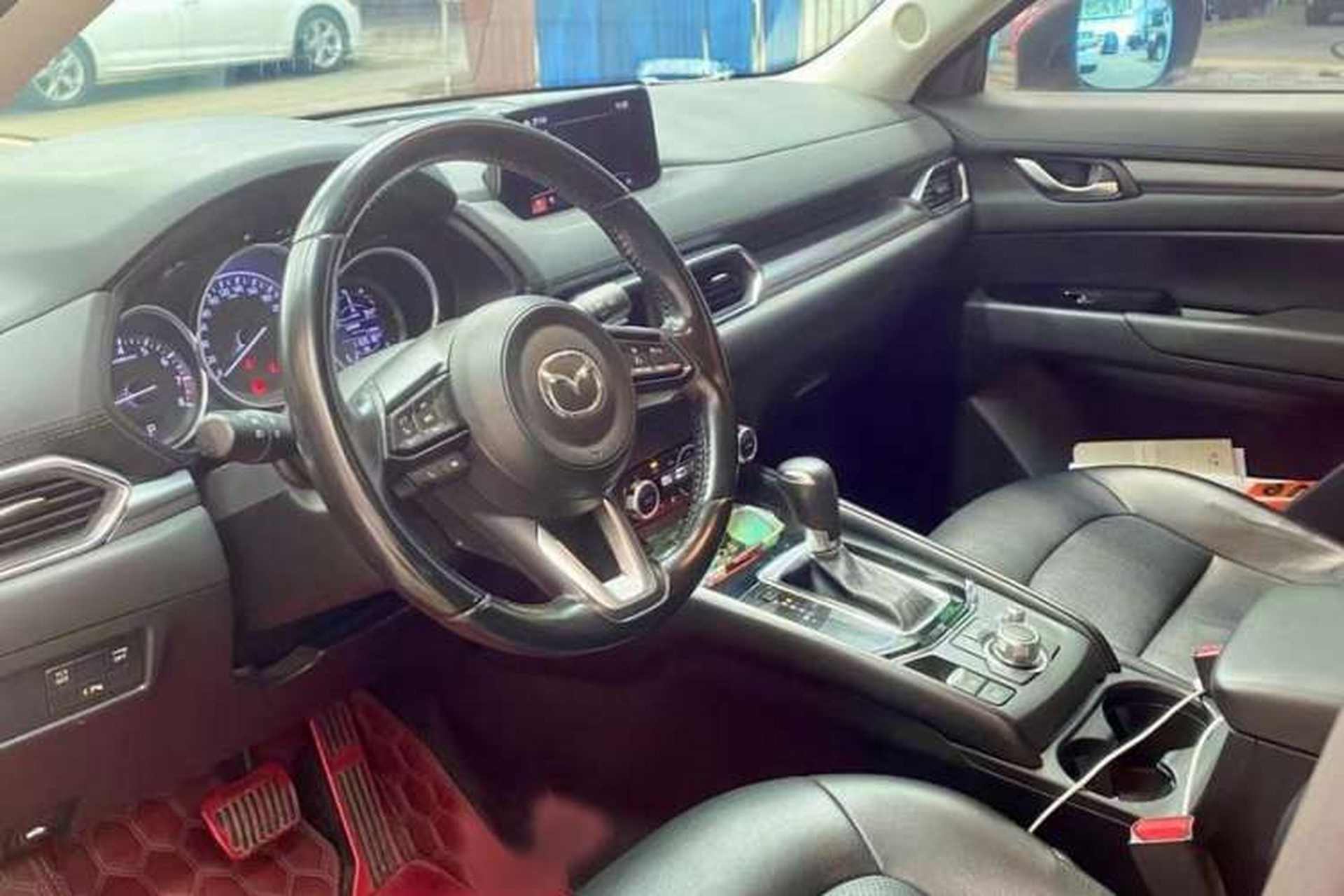Used Mazda CX-5 2017 2.0L Automatic 2WD ZhiShang Trim China V Standard Interior 3