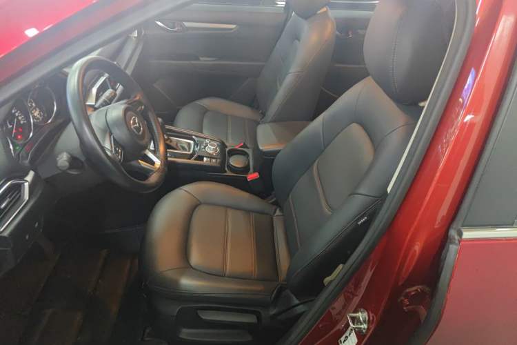Used Mazda CX-5 2017 2.0L Automatic 2WD Comfort Version China V Standard Interior 7