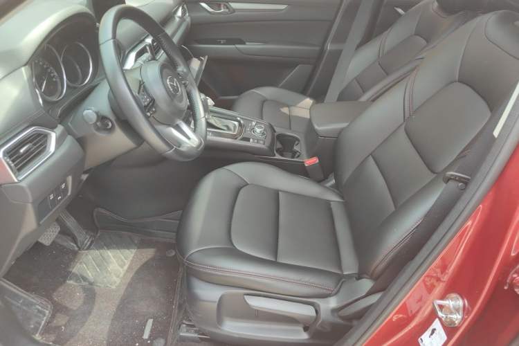 Used Mazda CX-5 2017 2.0L Automatic 2WD ZhiShang Trim China VI Standard Left Front Seat