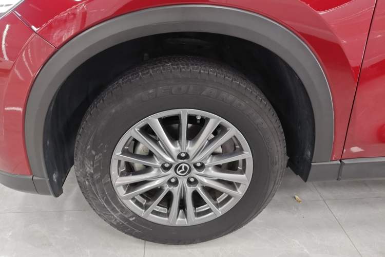 Used Mazda CX-5 2017 2.0L Automatic 2WD Smart Enjoyment Version China VI Standard Left Front Wheel Hub