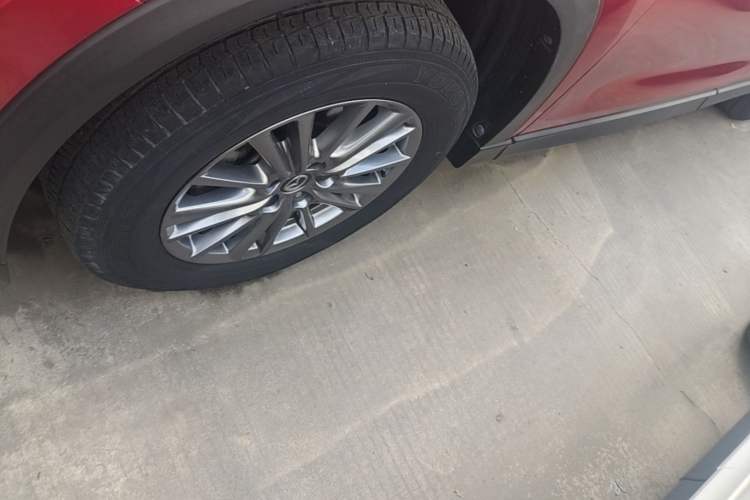Used Mazda CX-5 2017 2.0L Automatic 2WD ZhiShang Trim China V Standard Left Front Wheel Hub