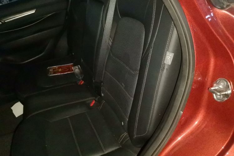 Used Mazda CX-5 2017 2.5L Automatic 4x4 Flagship Version China VI Standard Left Rear Seat