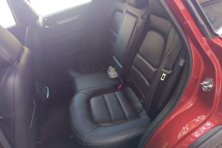 Used Mazda CX-5 2017 2.0L Automatic 2WD Smart Enjoyment Version China VI Standard Left Rear Seat