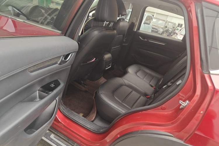 Used Mazda CX-5 2017 2.0L Automatic 2WD Smart Enjoyment Version China V Standard Left Rear Seat