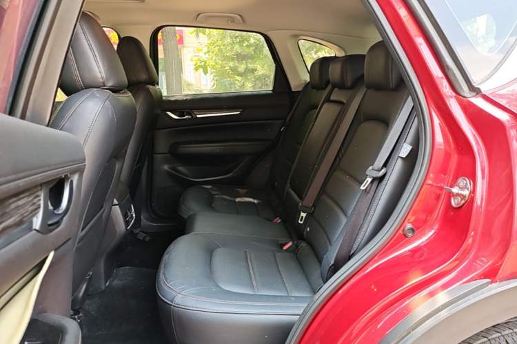 Used Mazda CX-5 2017 2.5L Automatic 4x4 ZhiZun Version China V Standard Left Rear Seat