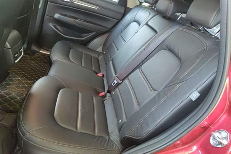 Used Mazda CX-5 2017 2.0L Automatic 2WD Smart Enjoyment Version China VI Standard Left Rear Seat