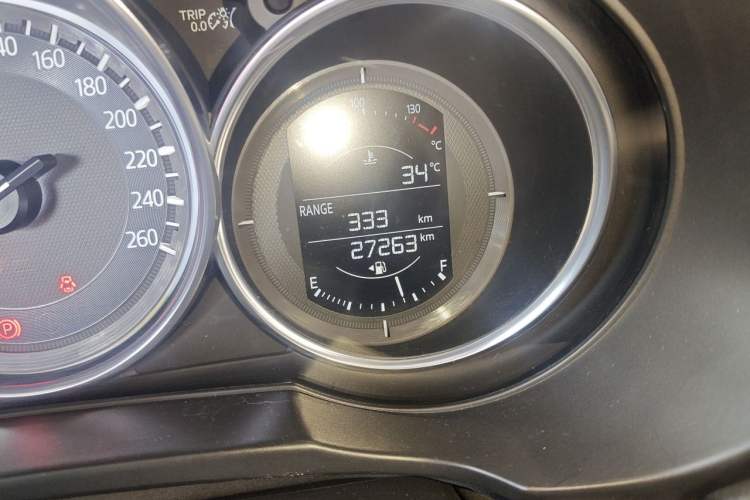 Used Mazda CX-5 2017 2.0L Automatic 2WD Smart Enjoyment Version China V Standard Odometer Close Up