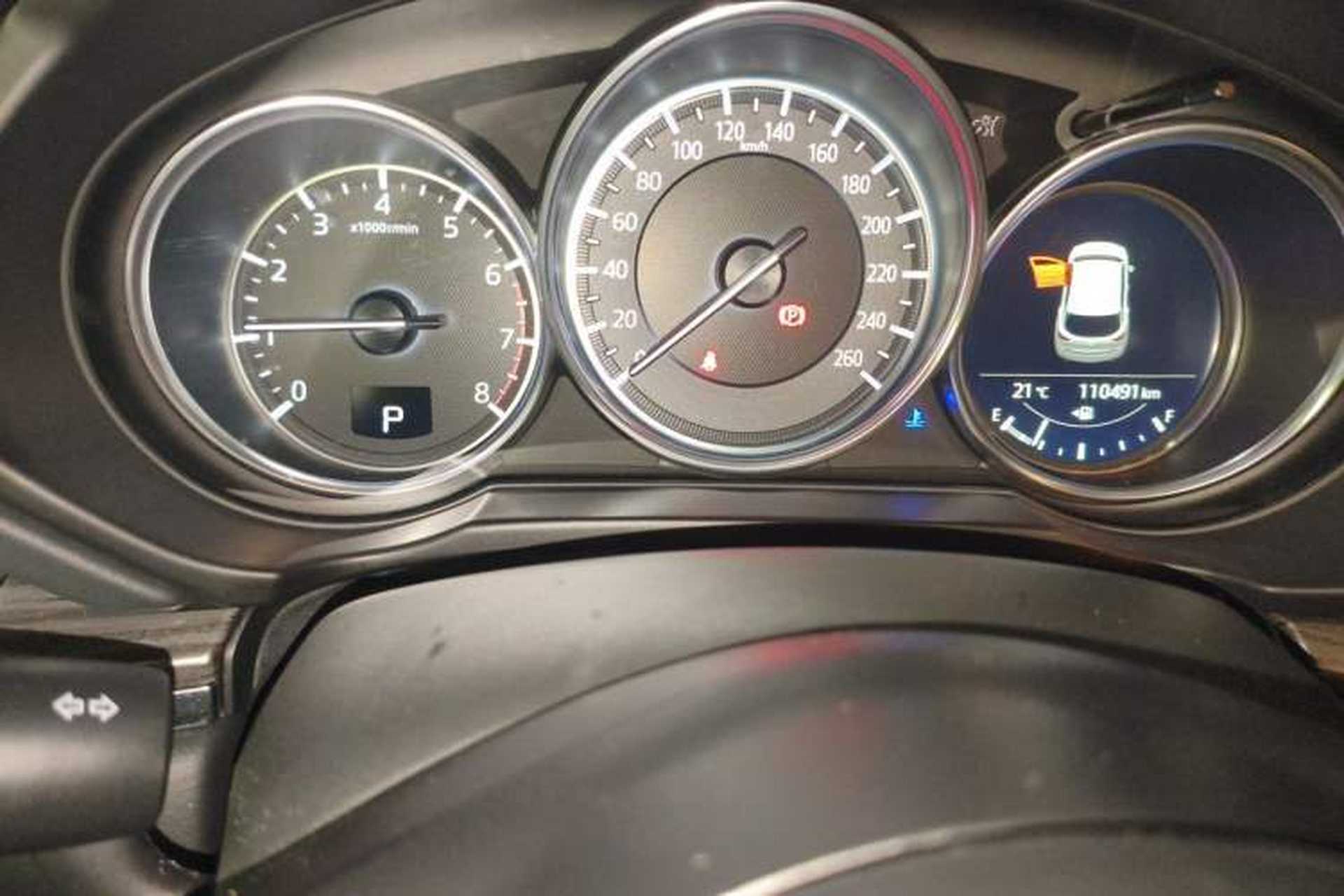 Used Mazda CX-5 2017 2.5L Automatic 4x4 ZhiZun Version China V Standard Odometer Close Up