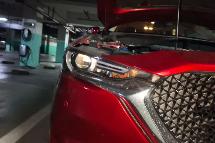 Used Mazda CX-5 2017 2.5L Automatic 2WD ZhiZun Version China V Standard Right Front Headlight