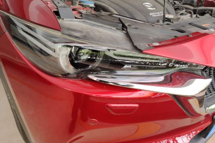 Used Mazda CX-5 2017 2.5L Automatic 4x4 Flagship Version China V Standard Right Front Headlight