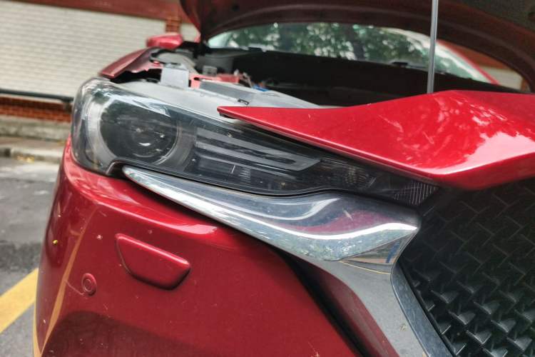 Used Mazda CX-5 2017 2.5L Automatic 4x4 Flagship Version China V Standard Right Front Headlight