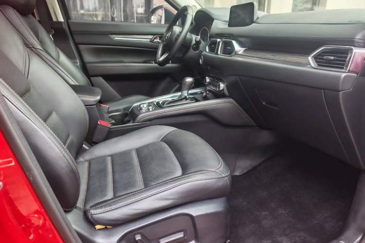 Used Mazda CX-5 2017 2.5L Automatic 4x4 ZhiZun Version China V Standard Right Front Seat