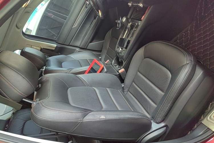 Used Mazda CX-5 2017 2.0L Automatic 2WD Smart Enjoyment Version China VI Standard Right Front Seat