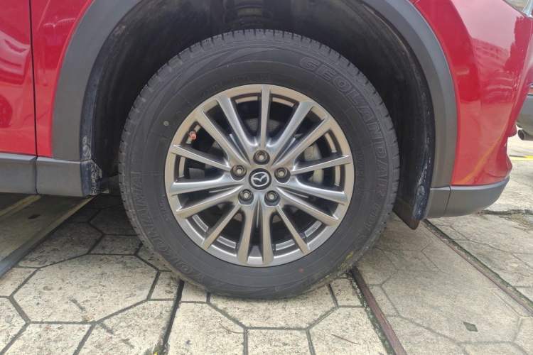 Used Mazda CX-5 2017 2.0L Automatic 2WD ZhiShang Trim China V Standard Right Front Wheel Hub