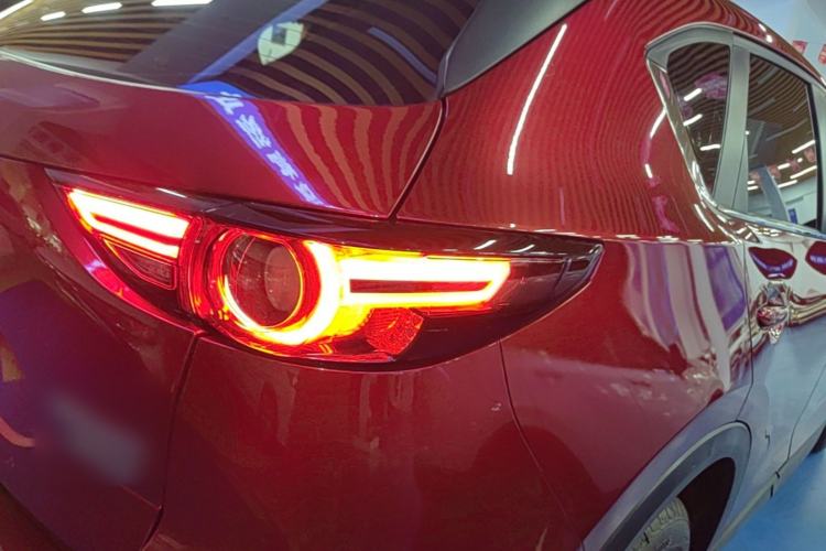 Used Mazda CX-5 2017 2.0L Automatic 2WD ZhiShang Trim China V Standard Right Rear Taillight