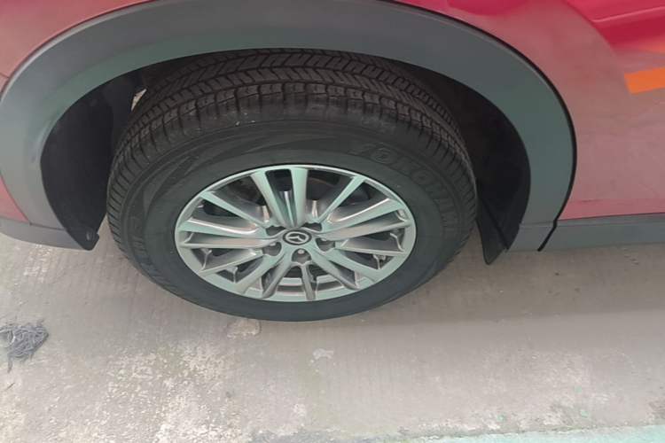 Used Mazda CX-5 2017 2.0L Automatic 2WD ZhiShang Trim China V Standard Right Rear Wheel Hub