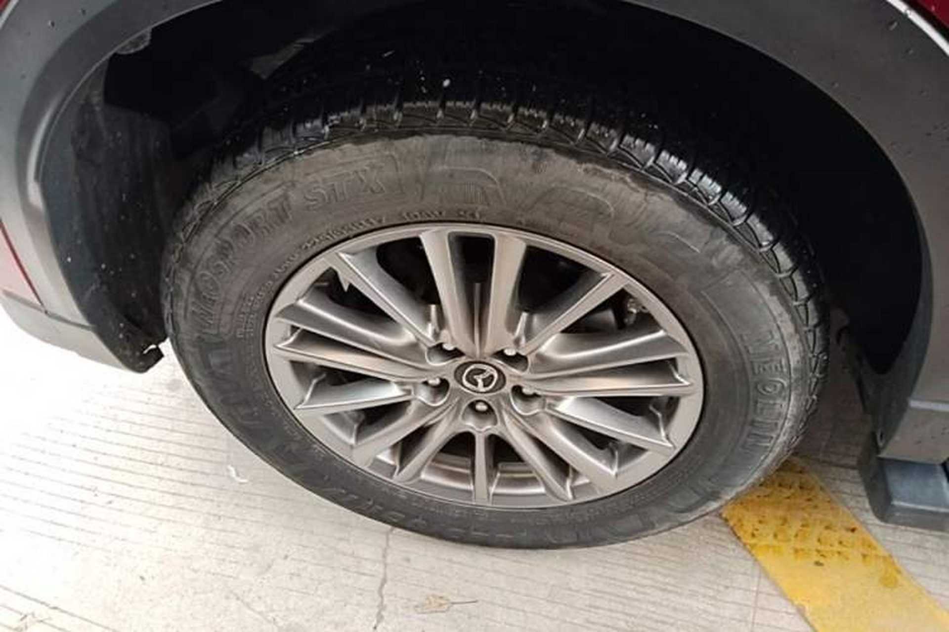 Used Mazda CX-5 2017 2.0L Automatic 2WD ZhiShang Trim China V Standard Right Rear Wheel Hub