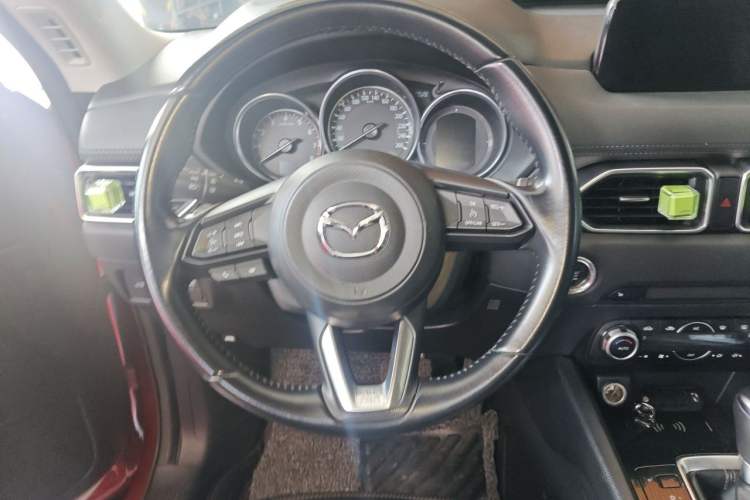 Used Mazda CX-5 2017 2.0L Automatic 2WD Smart Enjoyment Version China V Standard Steering Wheel