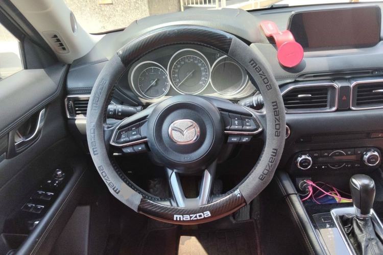 Used Mazda CX-5 2017 2.5L Automatic 4x4 Flagship Version China VI Standard Steering Wheel
