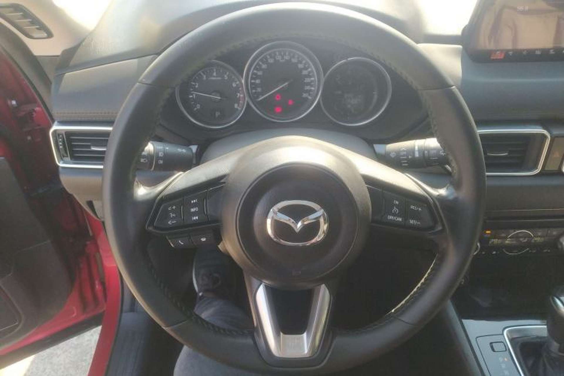 Used Mazda CX-5 2017 2.0L Automatic 2WD ZhiShang Trim China V Standard Steering Wheel