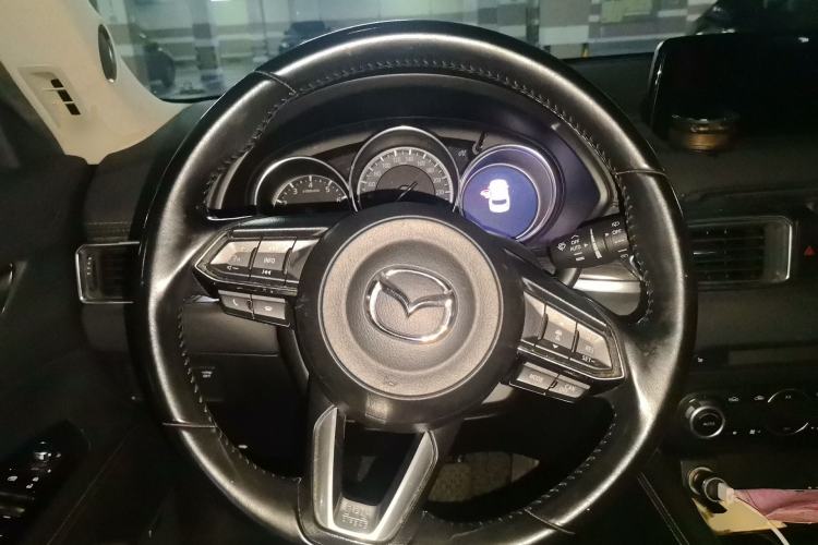 Used Mazda CX-5 2017 2.5L Automatic 4x4 Flagship Version China VI Standard Steering Wheel