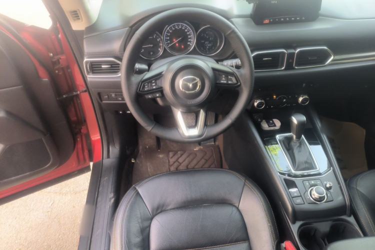 Used Mazda CX-5 2017 2.0L Automatic 2WD Smart Enjoyment Version China VI Standard Steering Wheel