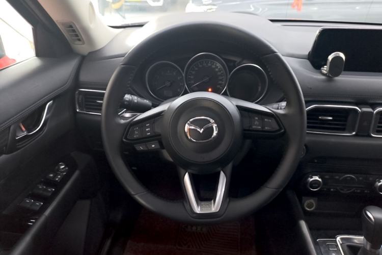 Used Mazda CX-5 2017 2.0L Automatic 2WD Smart Enjoyment Version China V Standard Steering Wheel