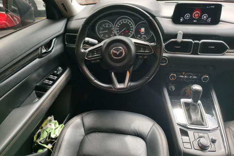 Used Mazda CX-5 2017 2.5L Automatic 4x4 Flagship Version China V Standard Steering Wheel